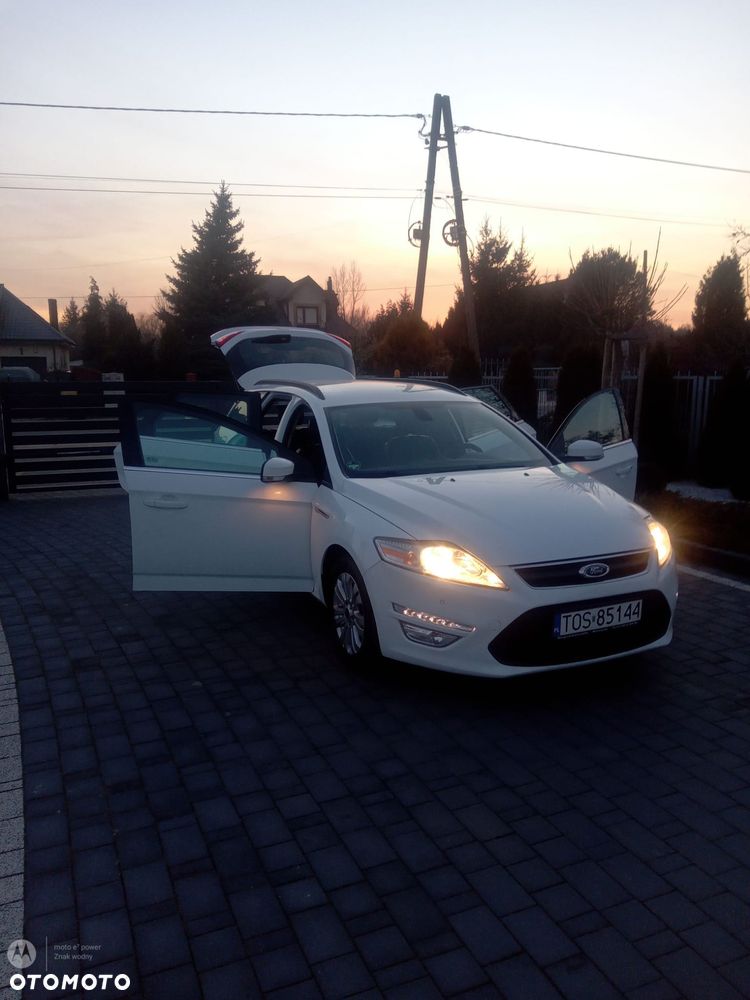Ford Mondeo - 36