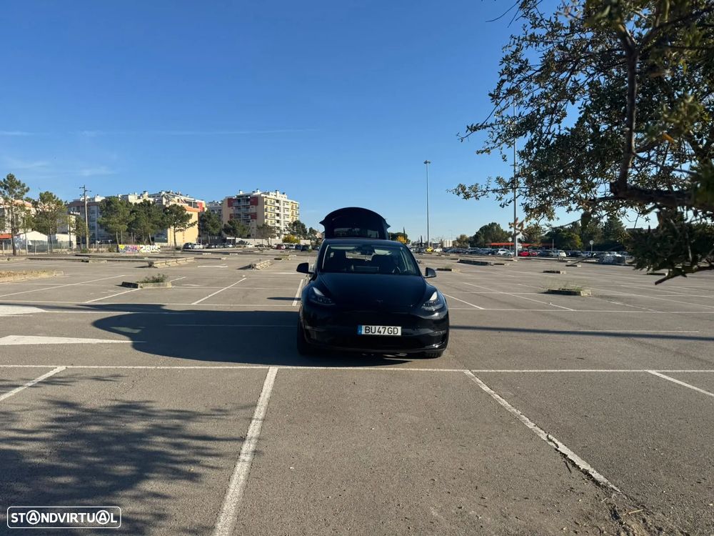 Tesla Model Y Performance Dual Motor AWD - 54