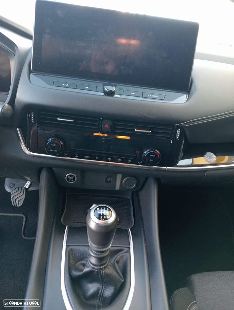 Nissan Qashqai 1.3 DIG-T N-Connecta LED - 13