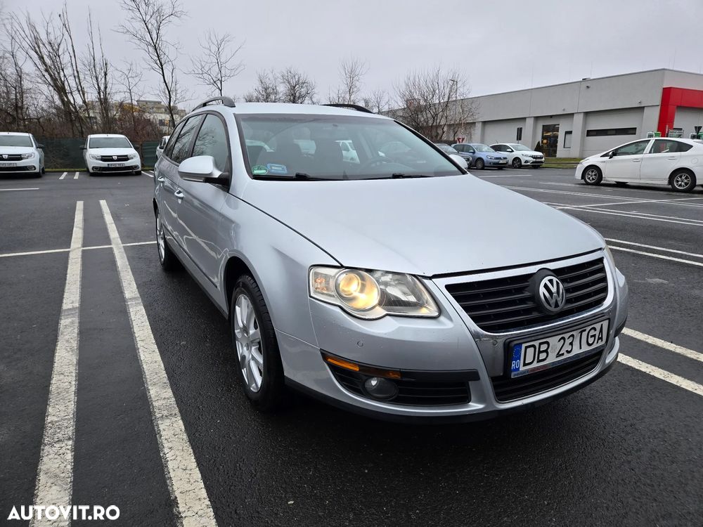 Volkswagen Passat 2.0 TDI DSG Comfortline - 1