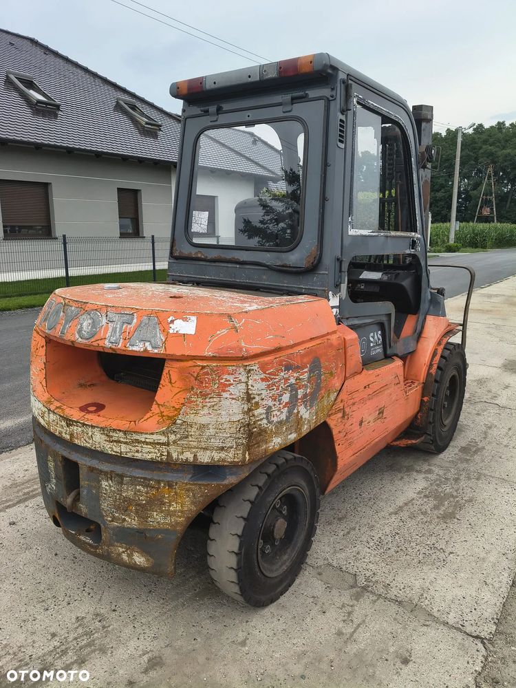 Toyota 02-7FD45 - 2