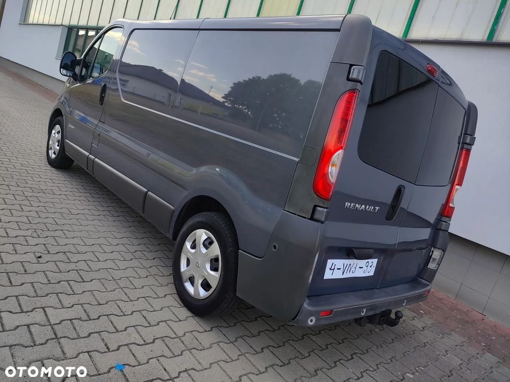 Renault Trafic - 28