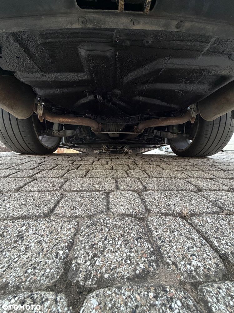 Jaguar XF 4.2 SV8 - 9