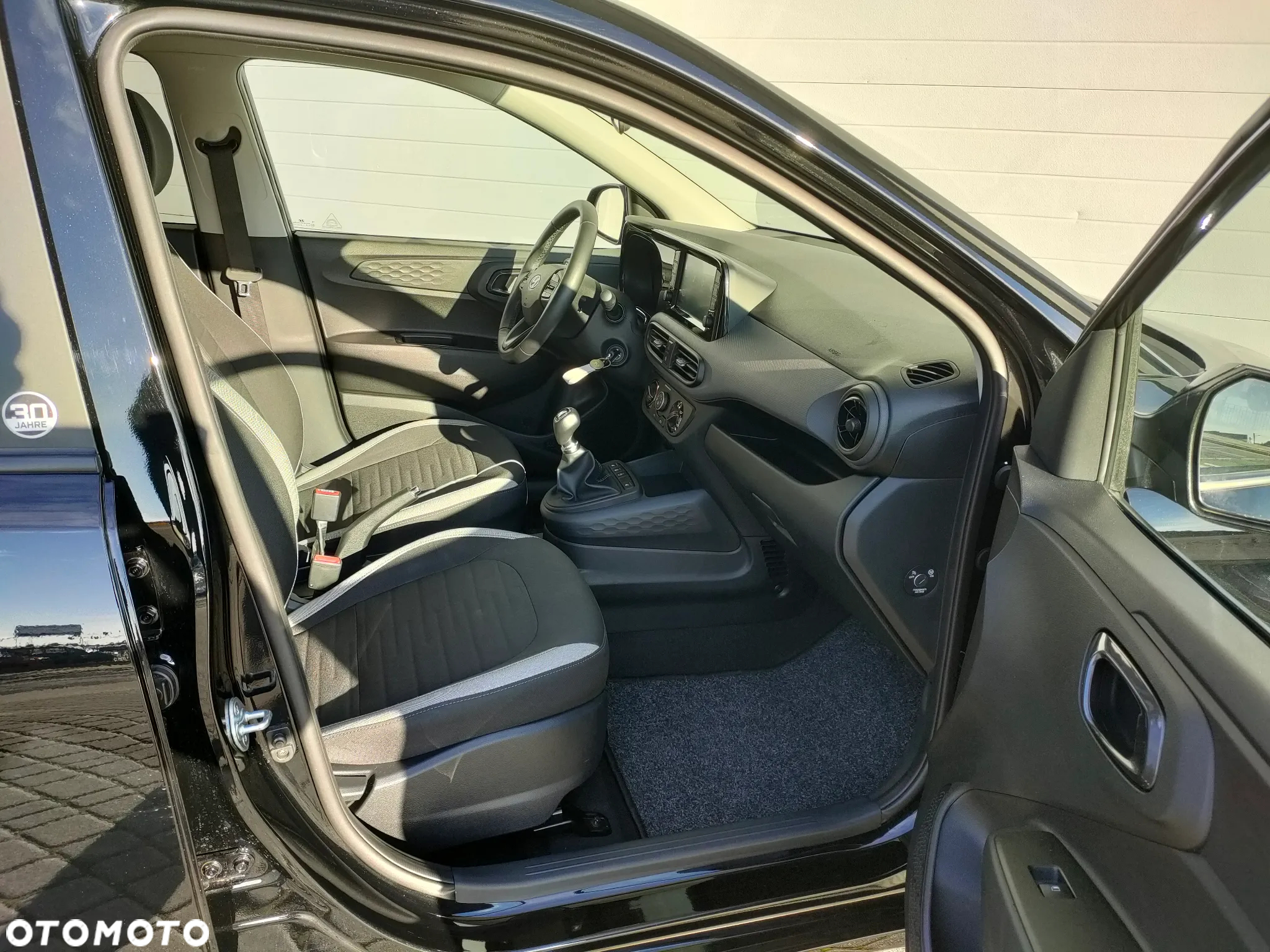Hyundai i10 1.0 EDITION 30+ - 21