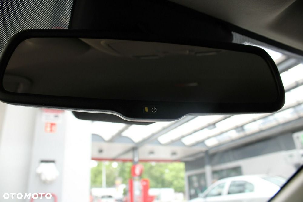 Mazda 3 SKYACTIV-G 120 Sports-Line - 28