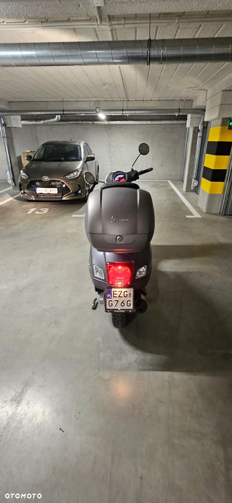 Vespa GTS - 8