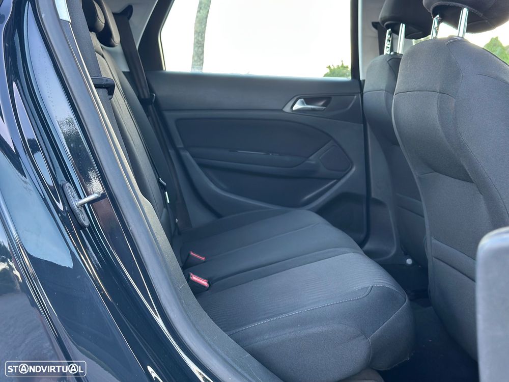 Peugeot 308 SW BlueHDi 120 EAT6 Stop & Start Active - 37