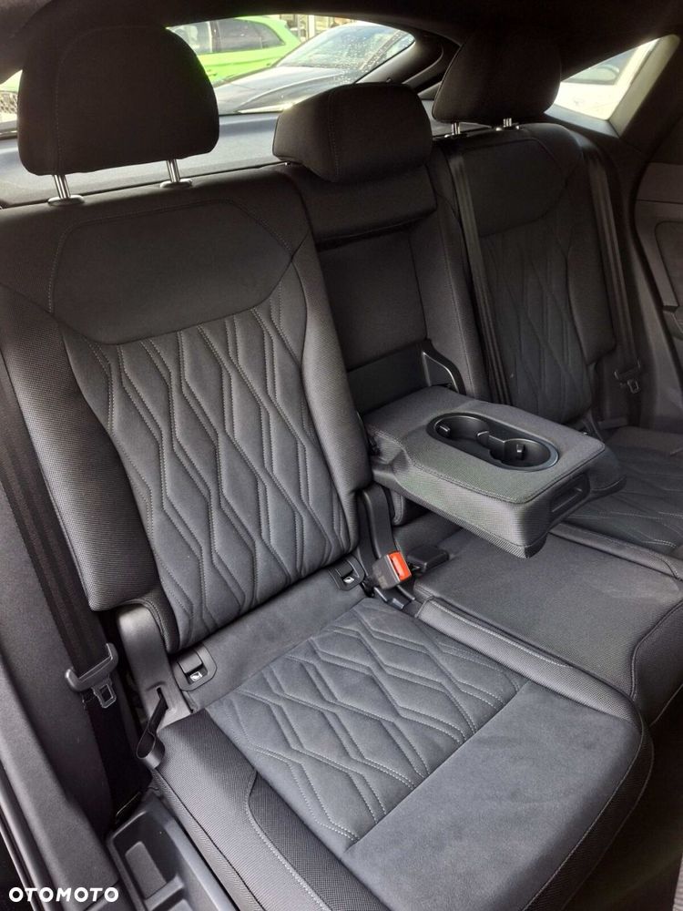 Audi Q3 Sportback - 17