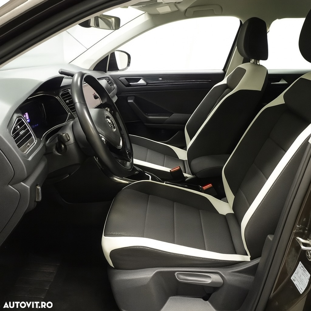 Volkswagen T-ROC 2.0 TDI 4Mot DSG Sport - 8
