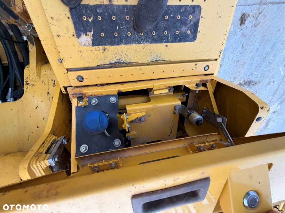 Komatsu PC360LC-11EO - 21
