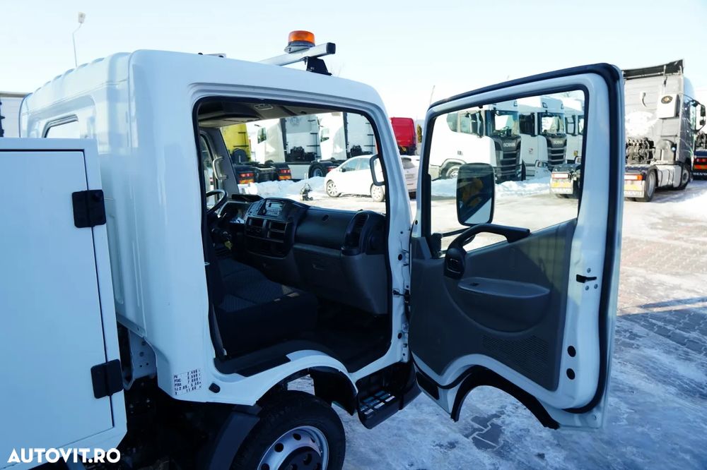 Renault MAXITY 140 / BALATĂ / DOUĂ TRANSPORTURI / MANUALĂ / 3 LOCURI / - 31