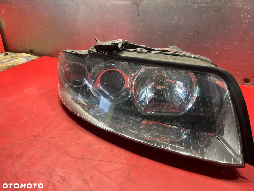 REFLEKTOR PRAWY PRZÓD AUDI A4 B6 8E0941004F - 6