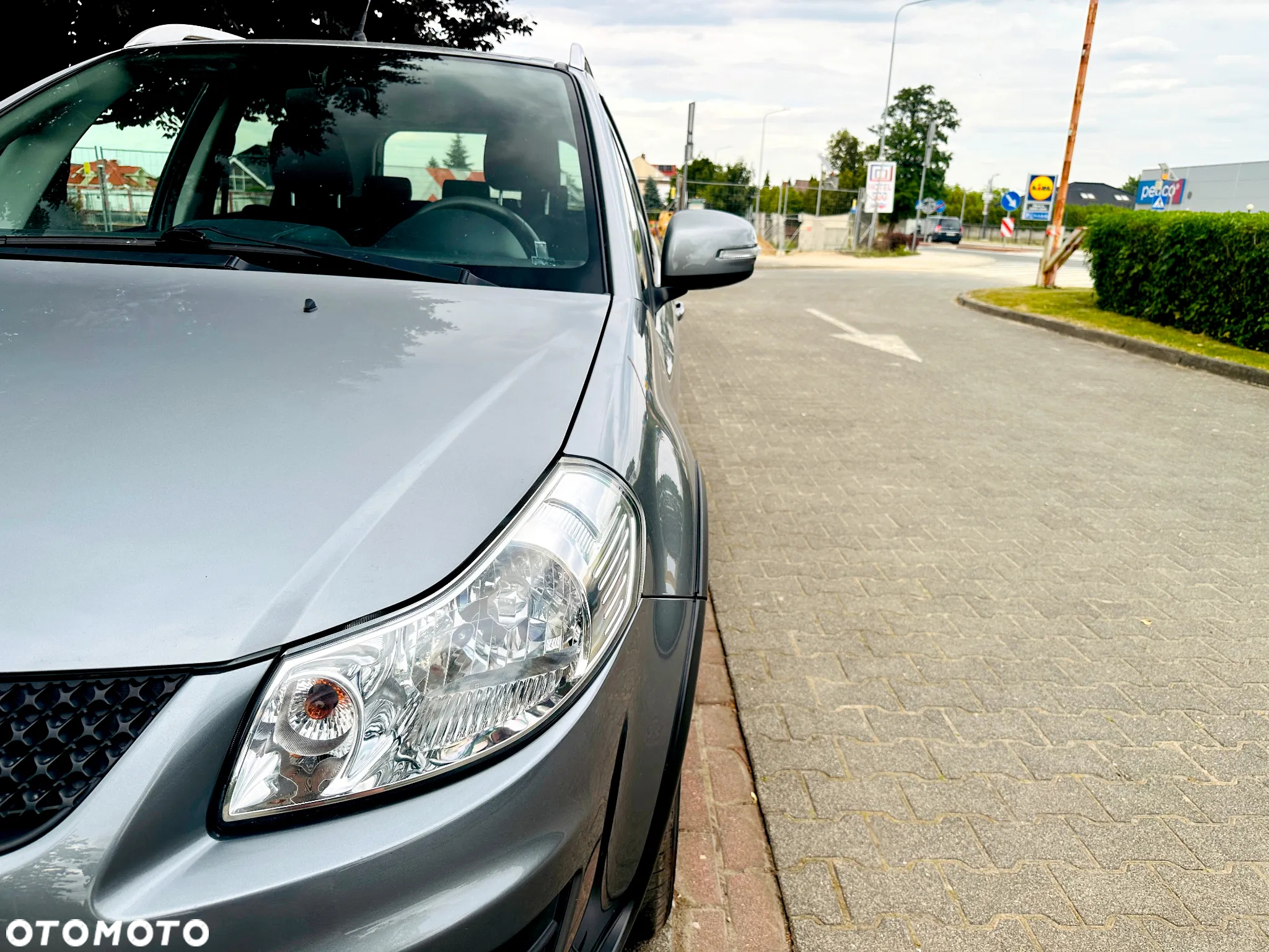 Suzuki SX4 1.6 Premium - 9