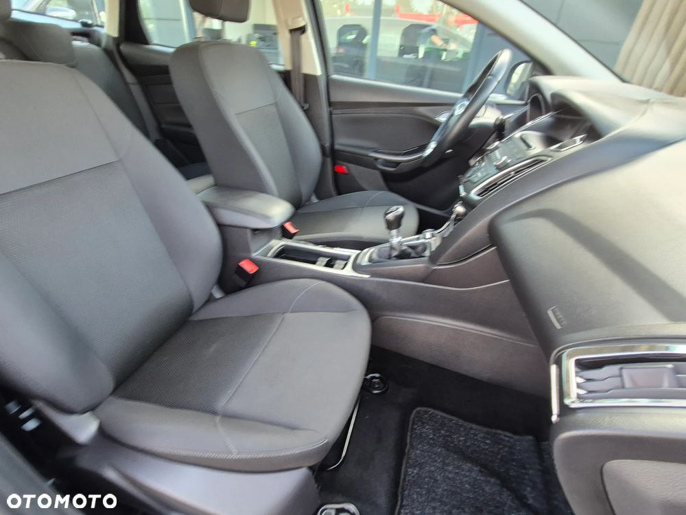 Ford Focus 1.0 EcoBoost SYNC Edition ASS - 32