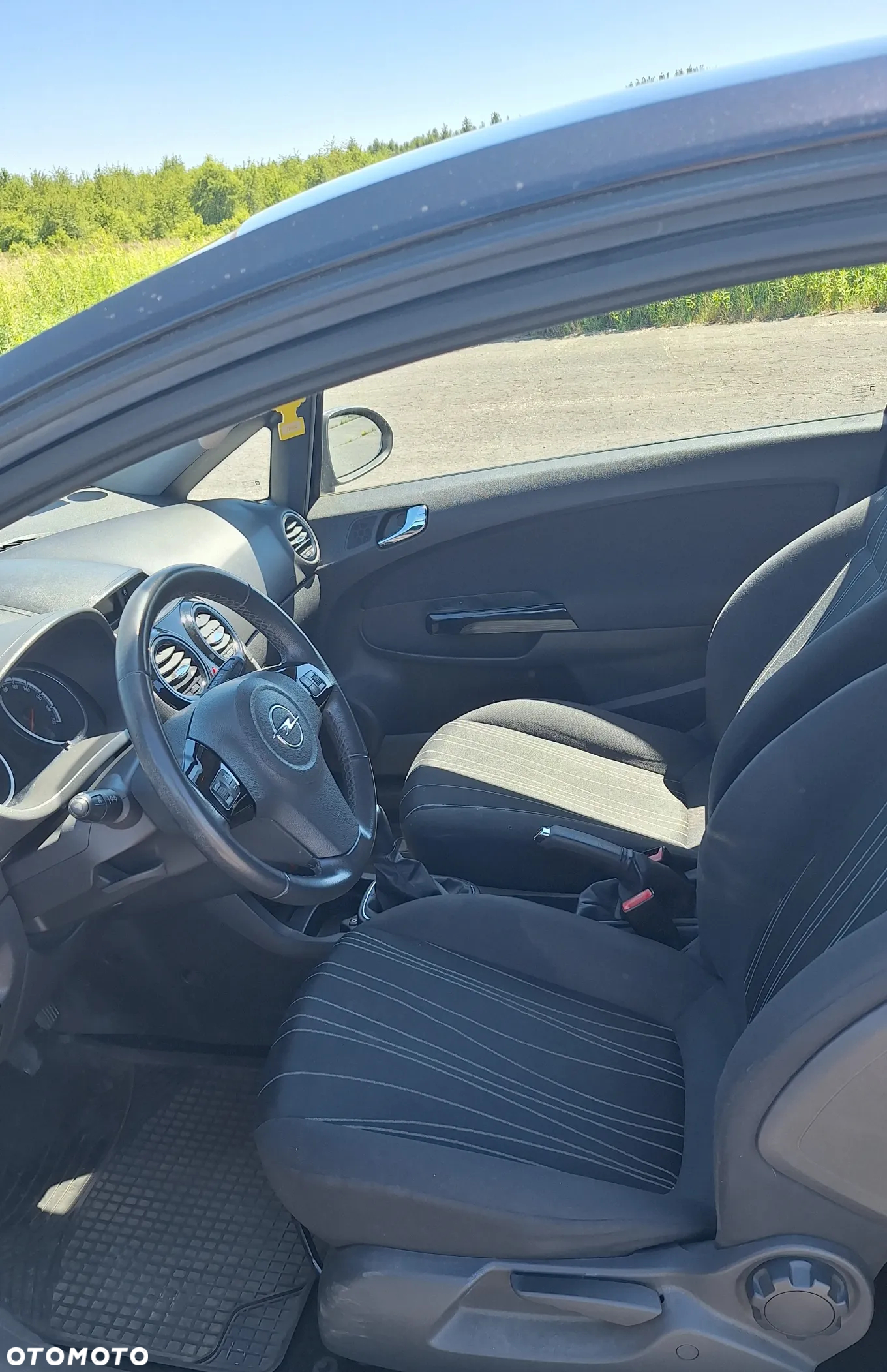 Opel Corsa 1.4 16V 111 - 10