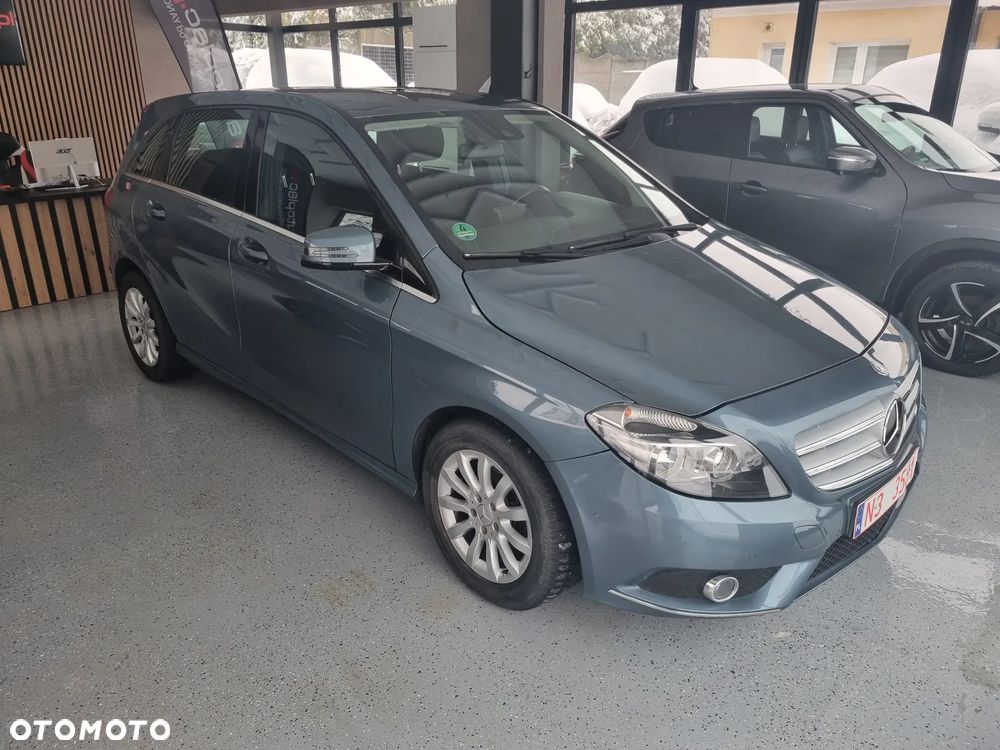 Mercedes-Benz Klasa B 180 CDI (BlueEFFICIENCY) 7G-DCT - 7