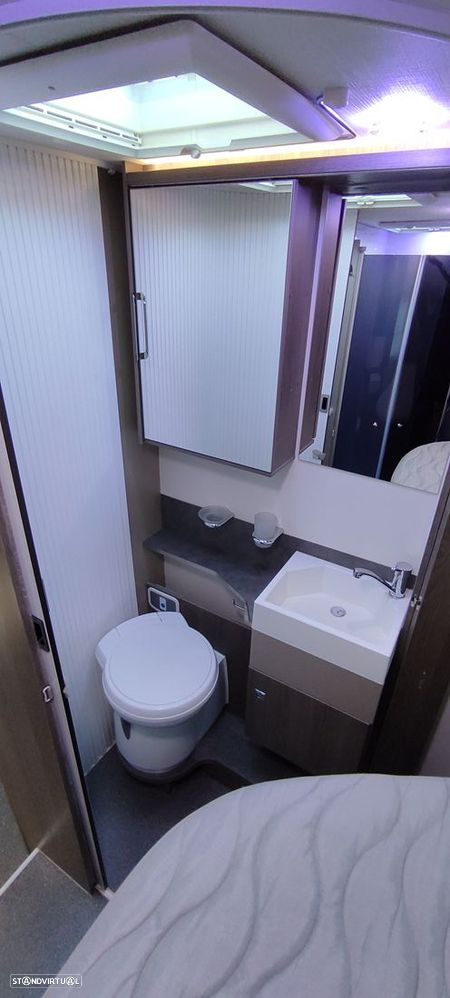 Chausson Titanium 708 (Cama central 7.10mt e sala face a face) - 8