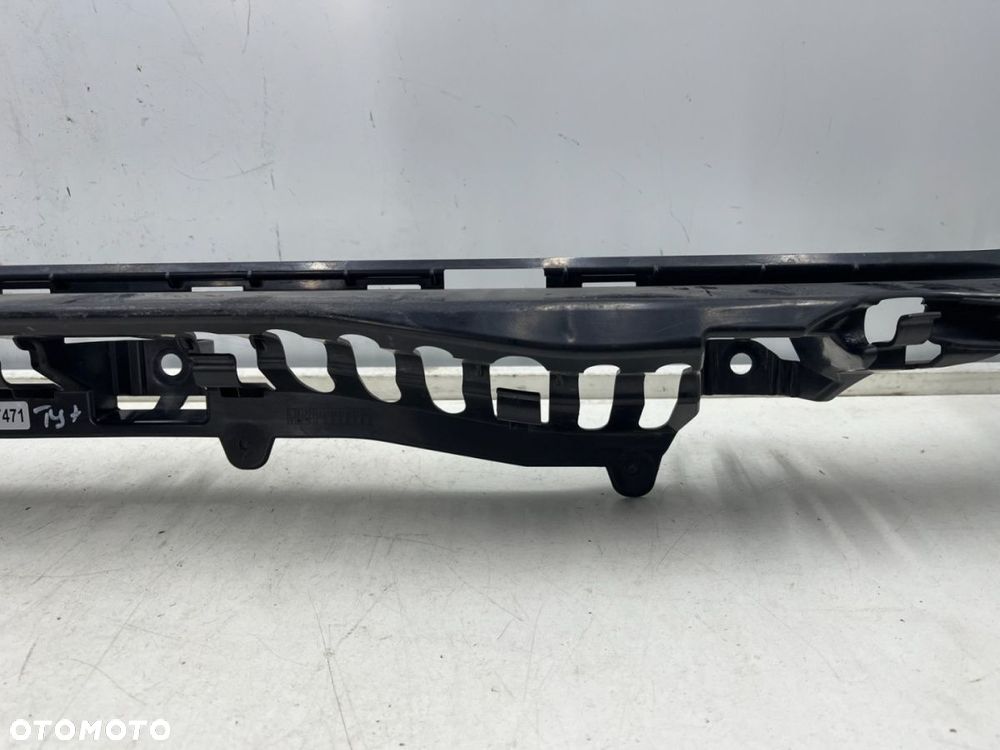 Ślizg BMW F31 kombi 11-18r. tylny środkowy GÓRNY wspornik progu zderzaka wzmocnienie 7260462 - 6