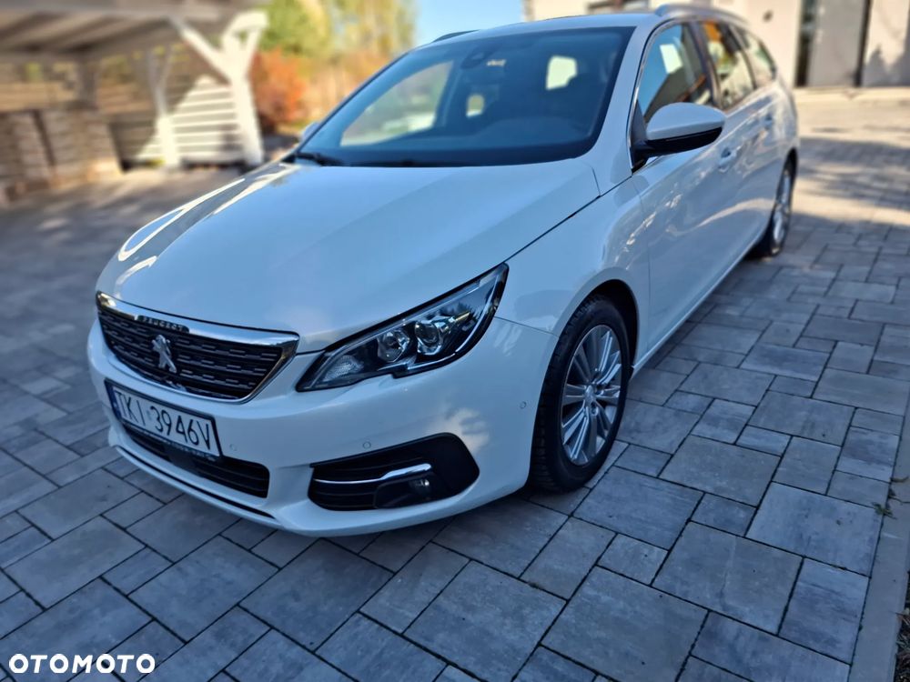 Peugeot 308 2019 photo 5