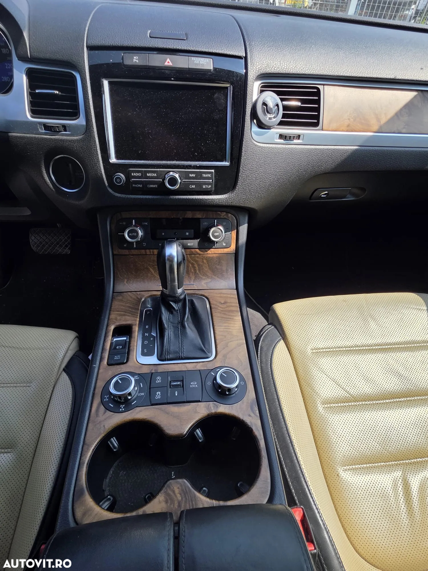 Volkswagen Touareg 3.0 V6 TDI BMT Terrain Tech - 17
