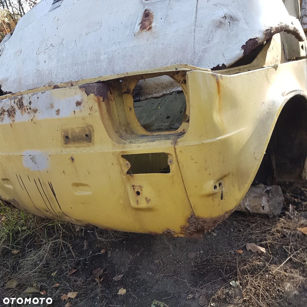 błotnik poszycie pas przedni podszybie okular podłoga nadkole słupek buda karoseria ćwiartka fiat 126p maluch fl st - 18