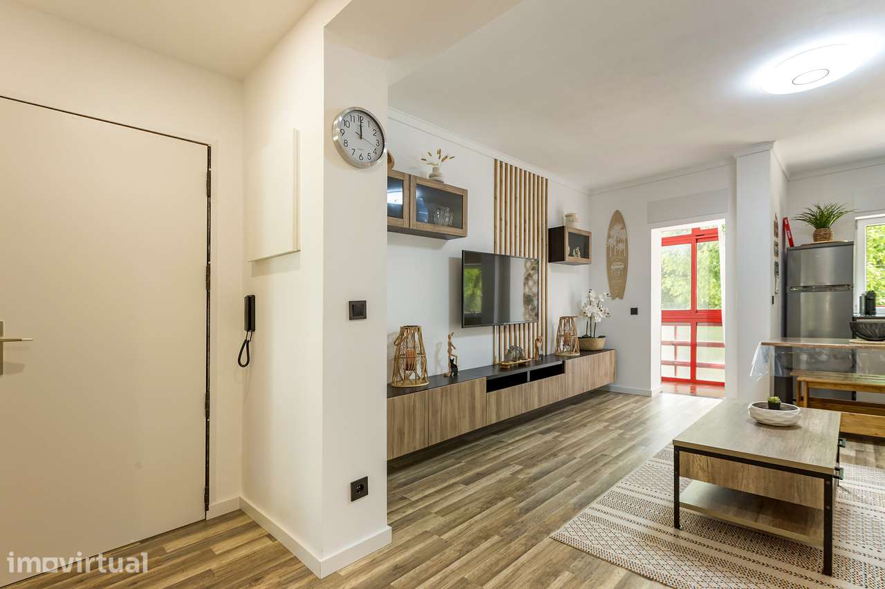 Apartamento T1, Funchalinho - Grande imagem: 2/15