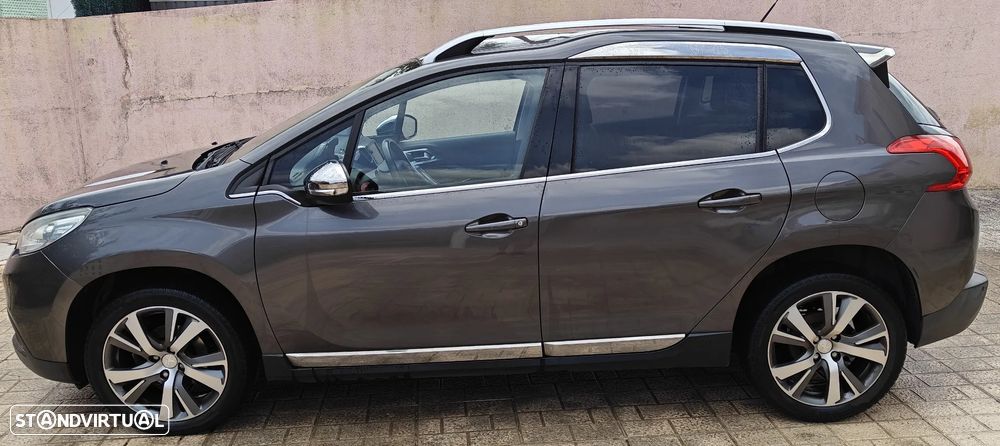 Peugeot 2008 1.6 e-HDi Allure - 4