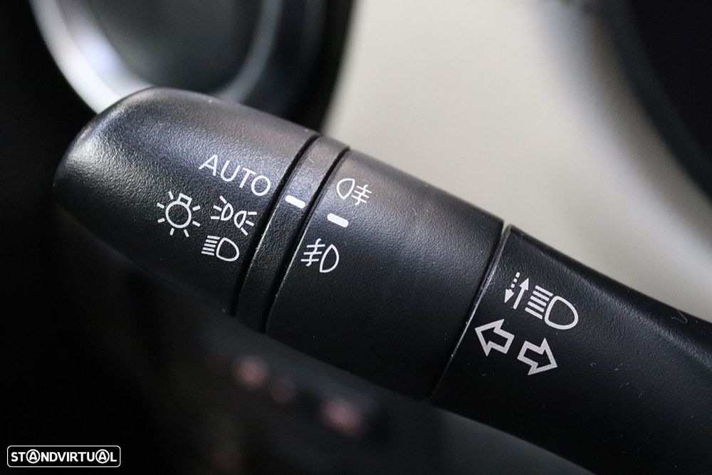 Nissan Micra 1.0 IG-T N-Design Black CVT - 15