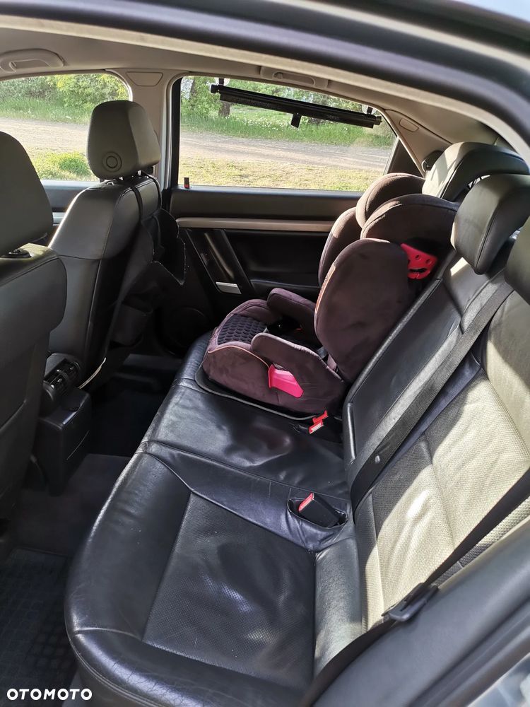 Opel Vectra 1.9 CDTI DPF - 14
