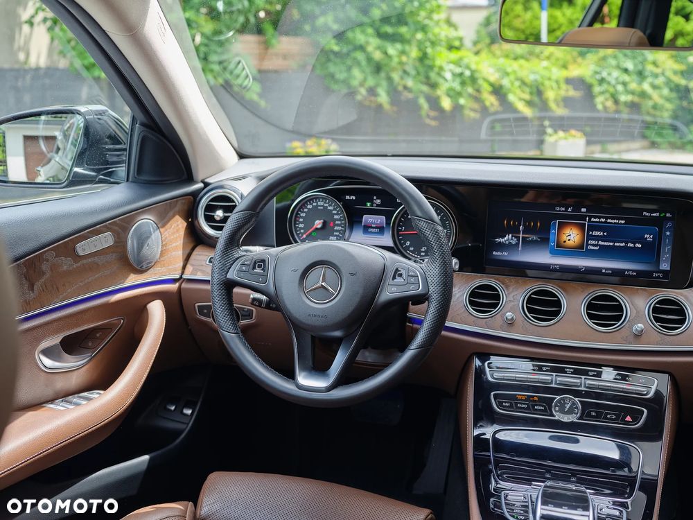 Mercedes-Benz Klasa E 220 d 9G-TRONIC - 7