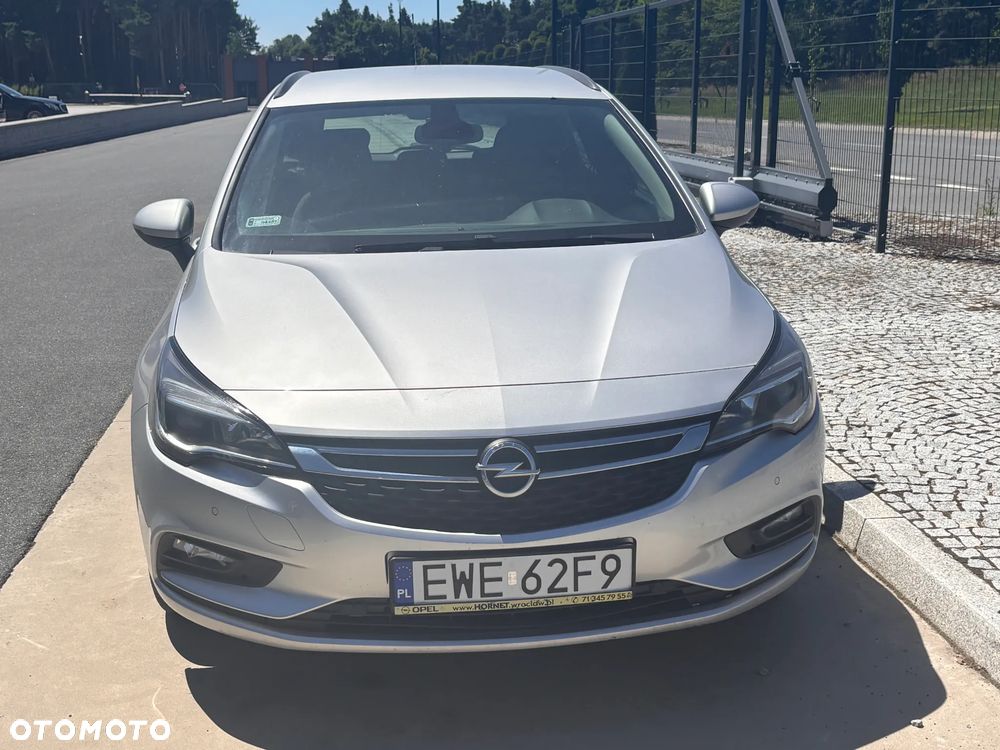 Opel Astra 1.6 CDTI Enjoy - 2