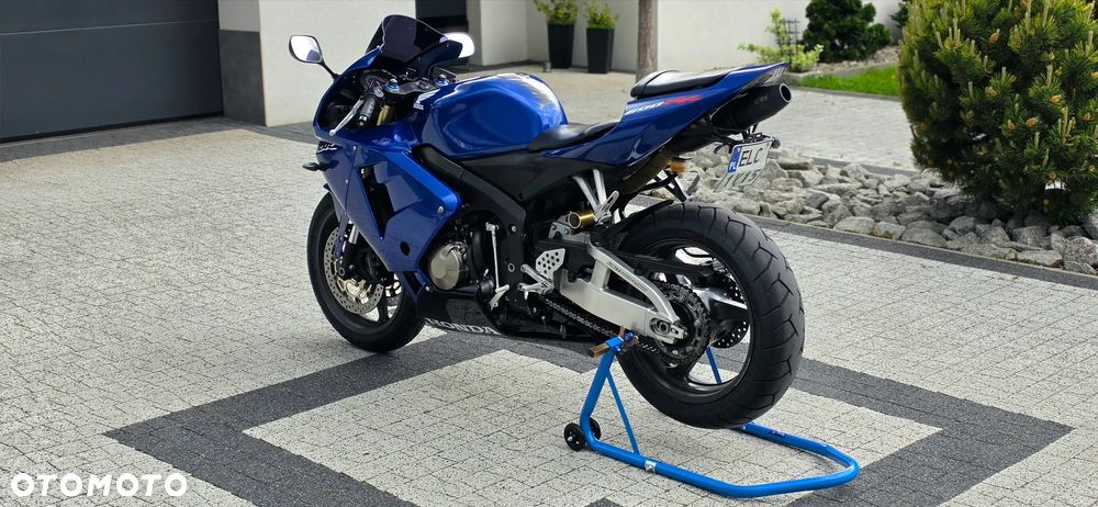 Honda CBR - 5
