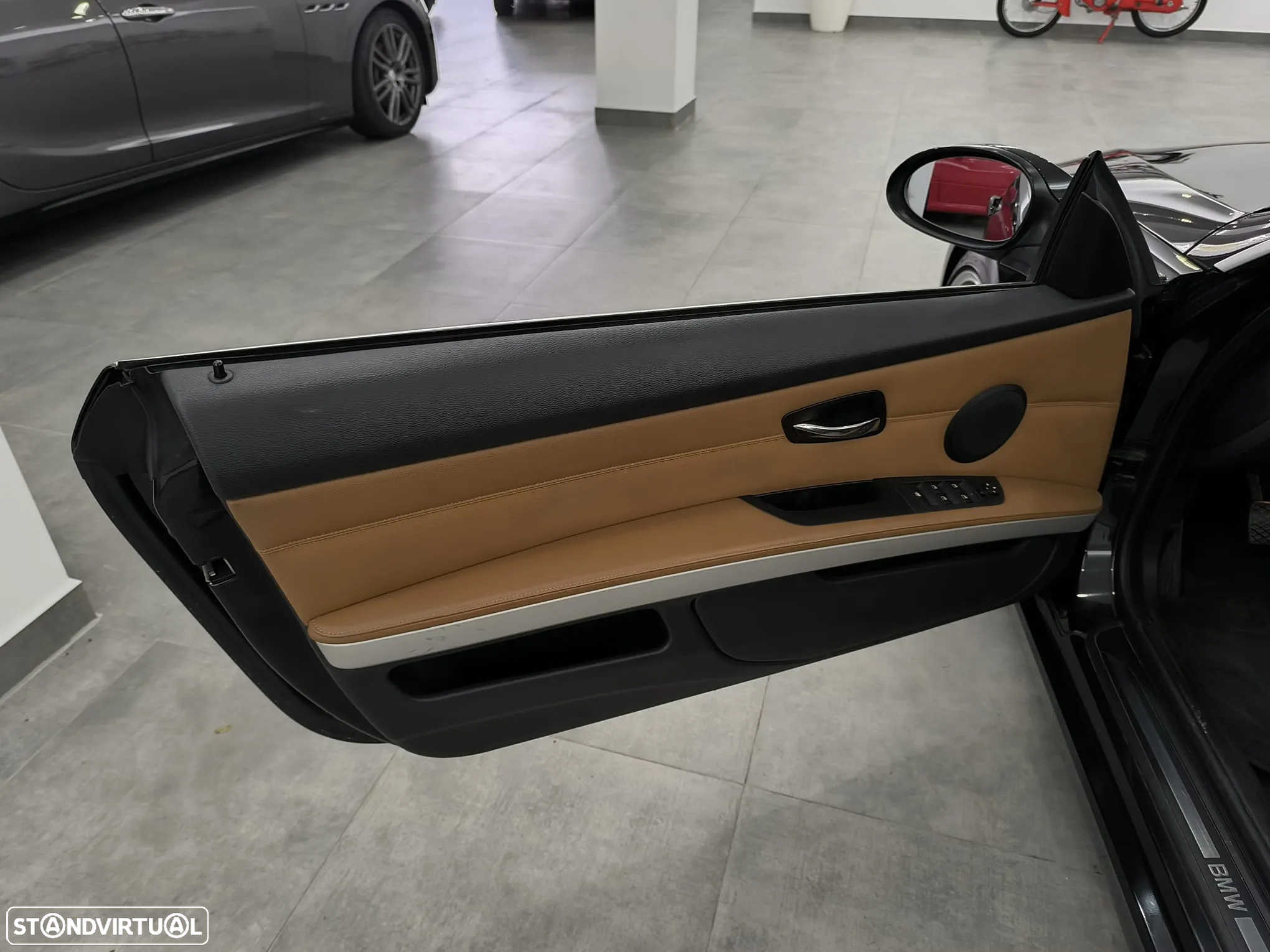 BMW 320 i Cabrio - 21