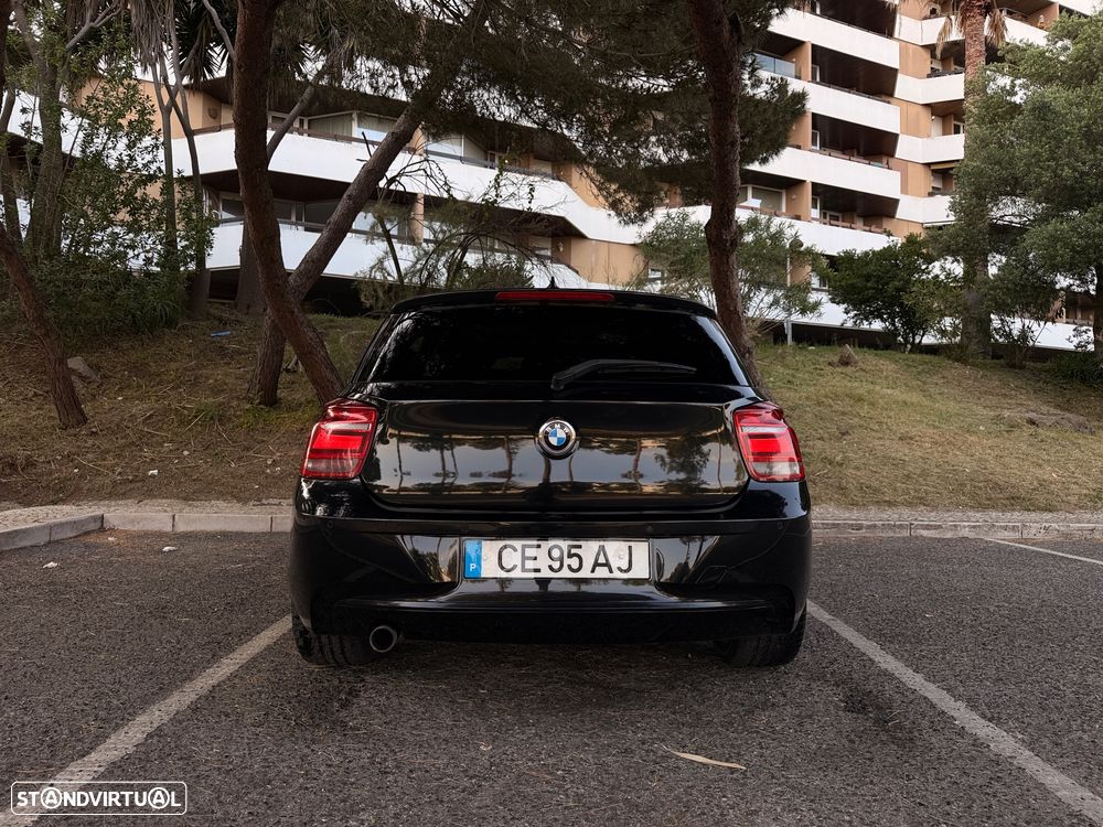 BMW 116 i Sport Line - 16