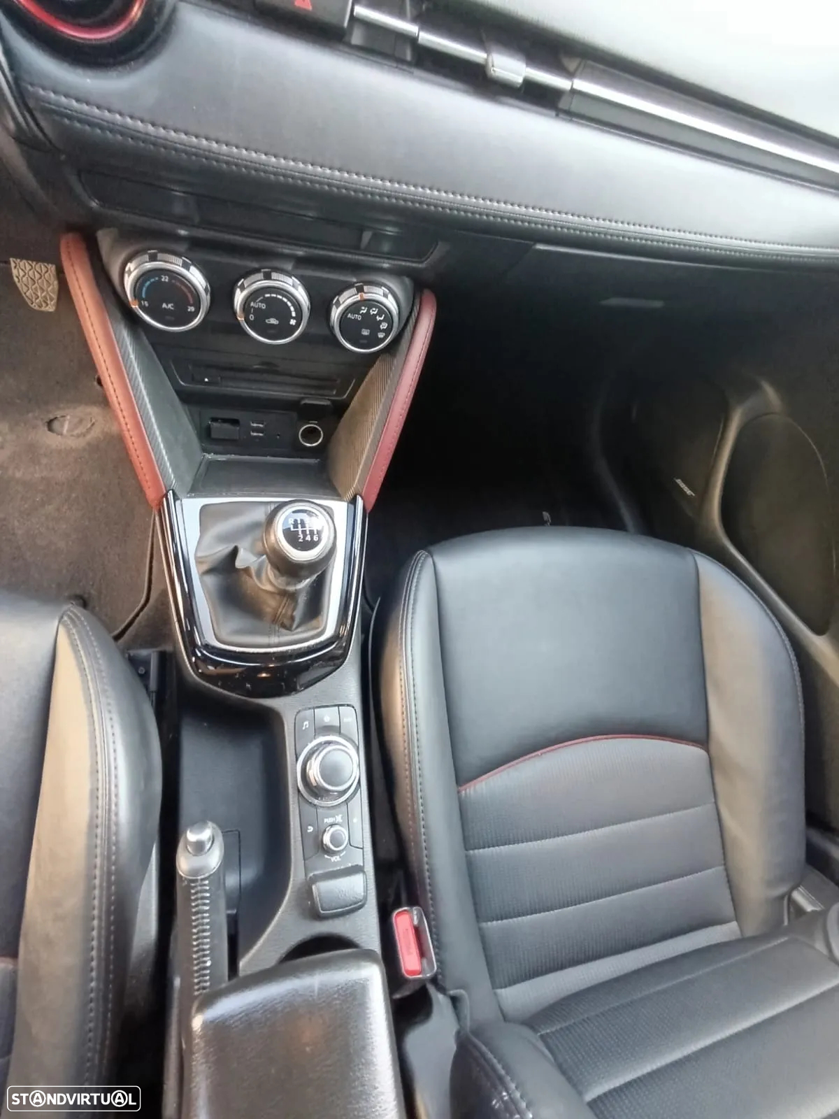 Mazda CX-3 1.5 Sky.Evolve Navi - 26