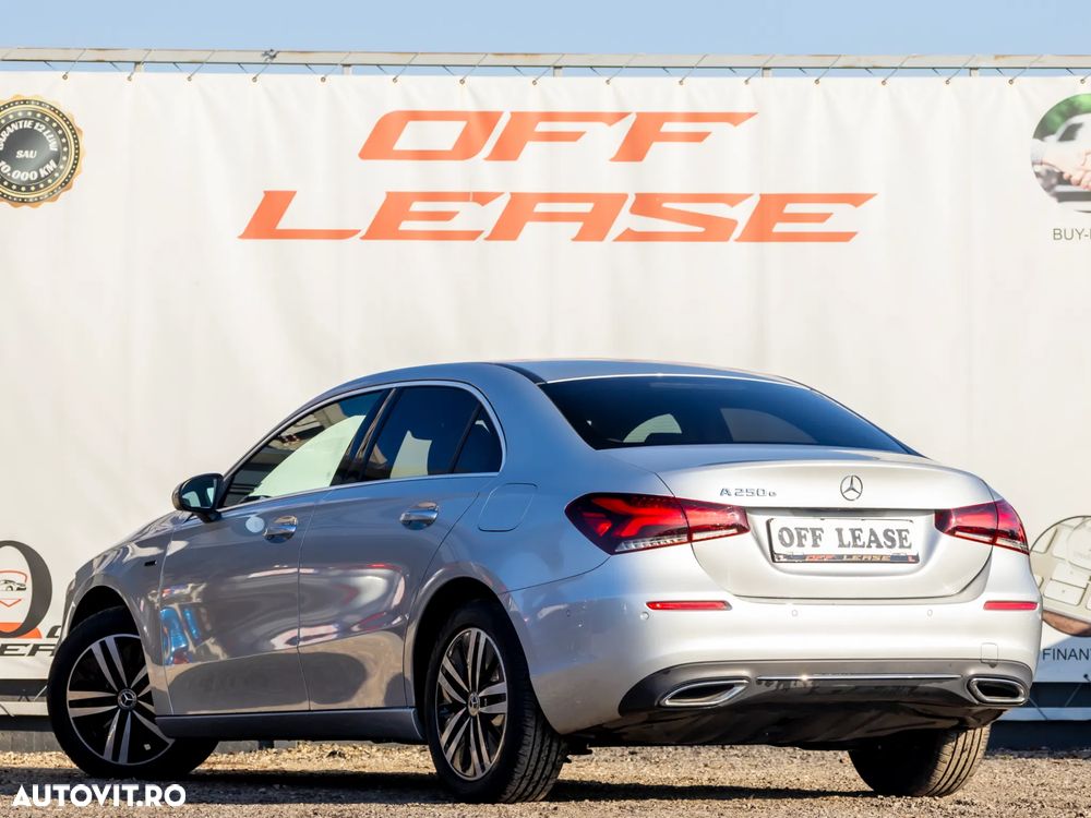 Mercedes-Benz A 250 e 8G-DCT - 3