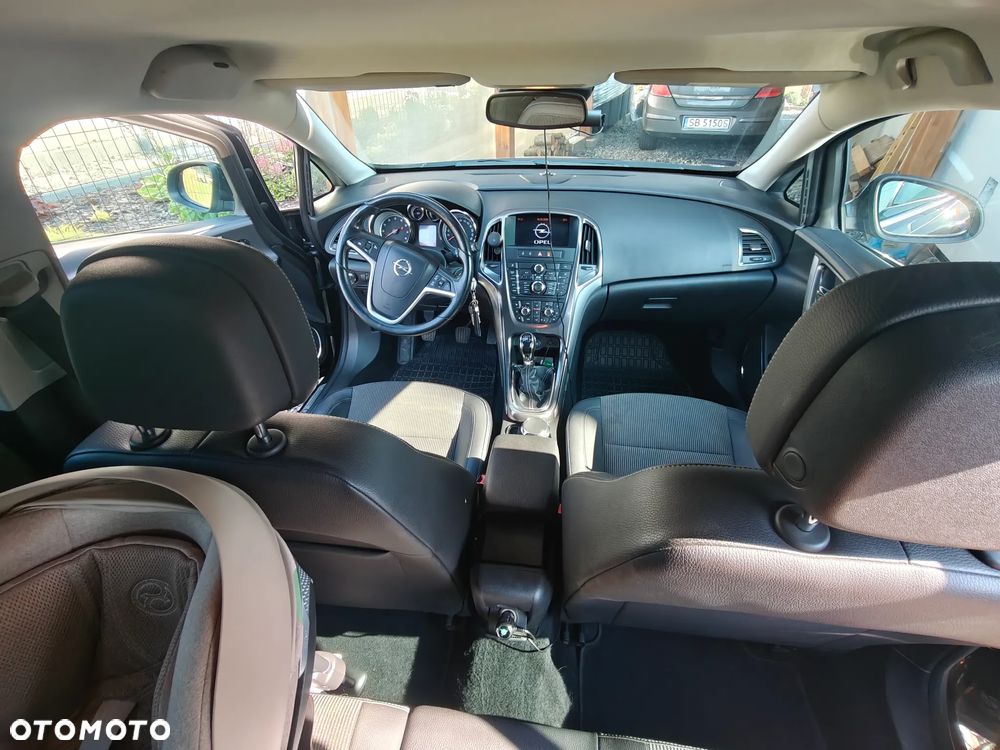 Opel Astra 1.4 Turbo - 16