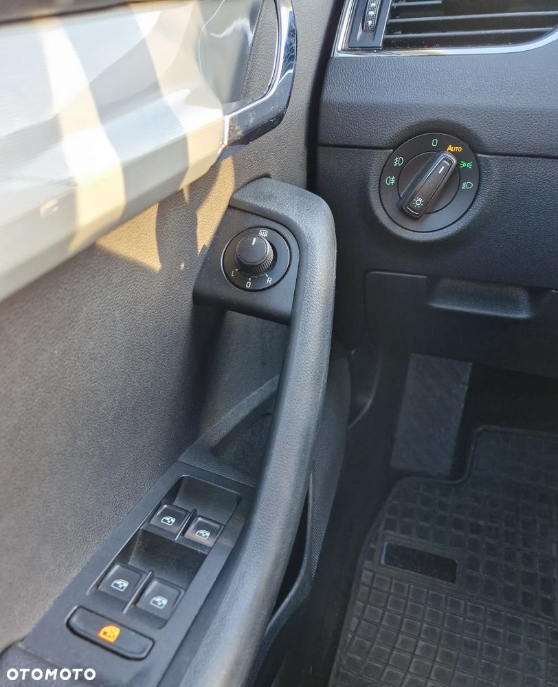 Skoda Octavia 1.6 TDI Active DSG - 7