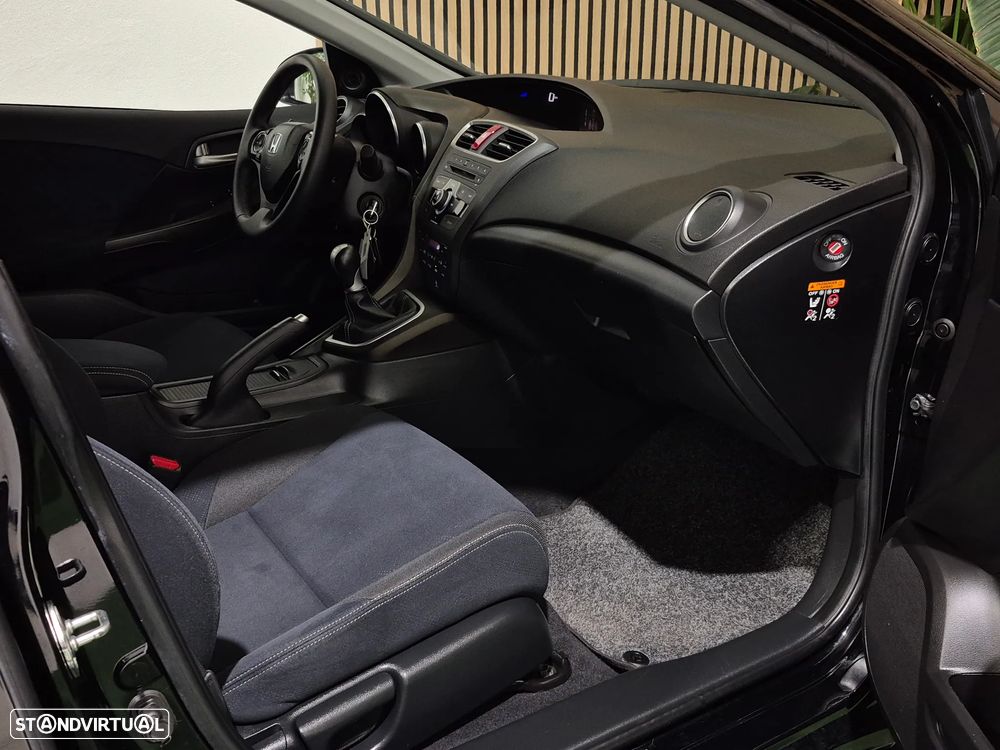 Honda Civic 1.6 i-DTEC Sport - 12