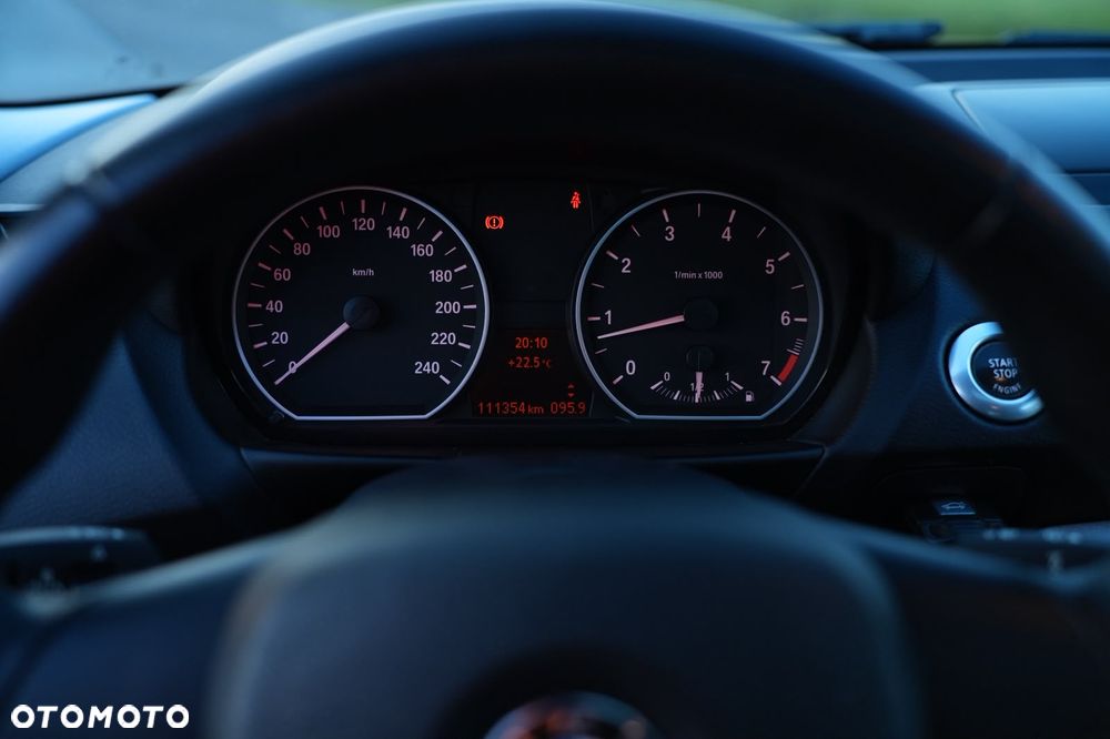 BMW Seria 1 116i - 13