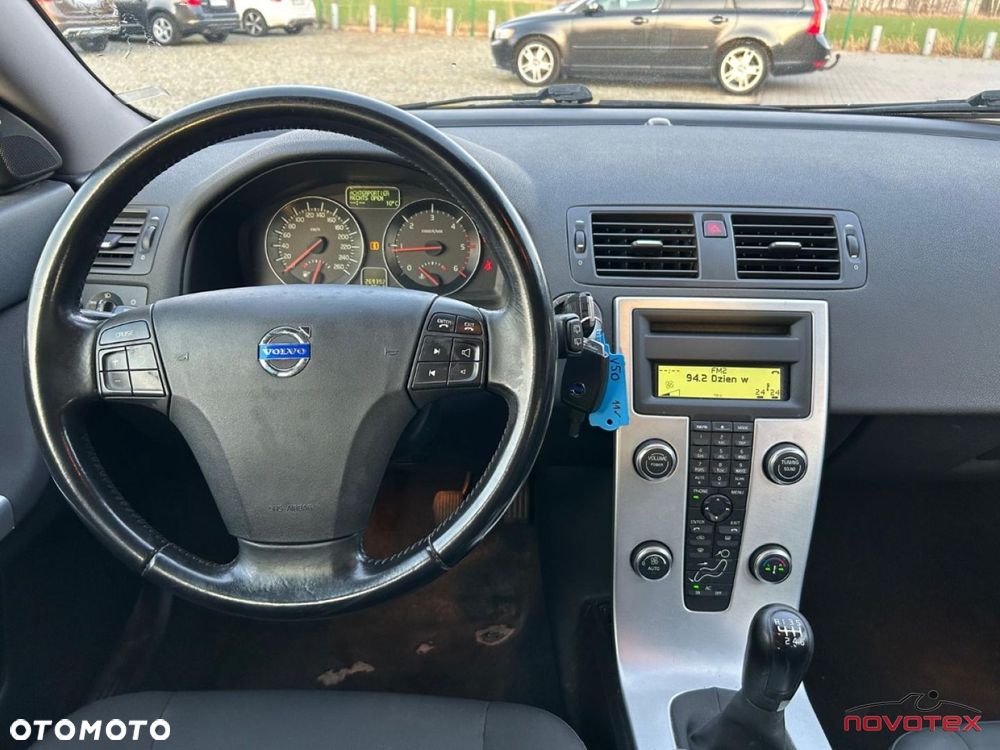 Volvo V50 D2 Momentum Start-Stop - 11