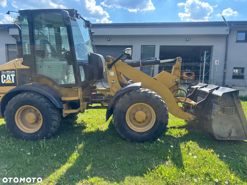 Caterpillar 908H - 2