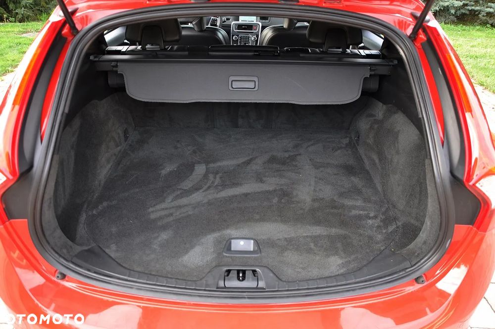 Volvo V60 - 25