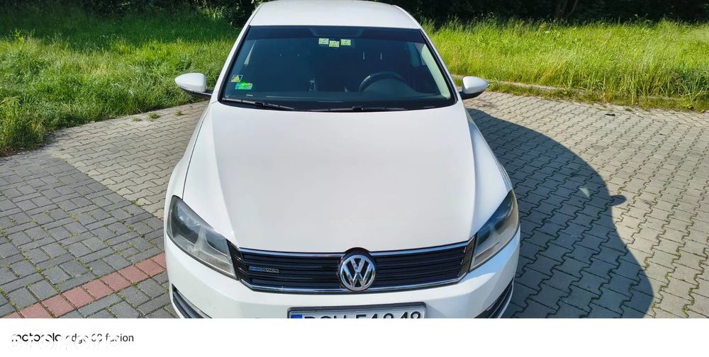 Volkswagen Passat 1.6 TDI Trendline - 8
