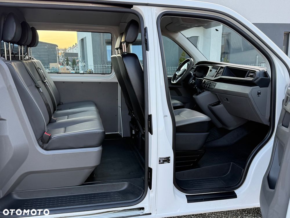 Volkswagen Transporter - 10