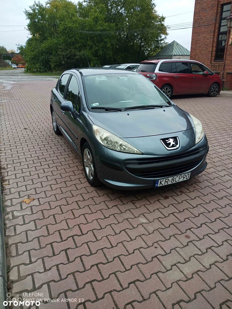 Peugeot 207 - 2
