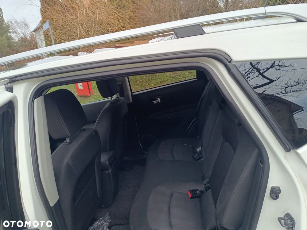 Nissan Qashqai 1.6 dCi DPF acenta - 9