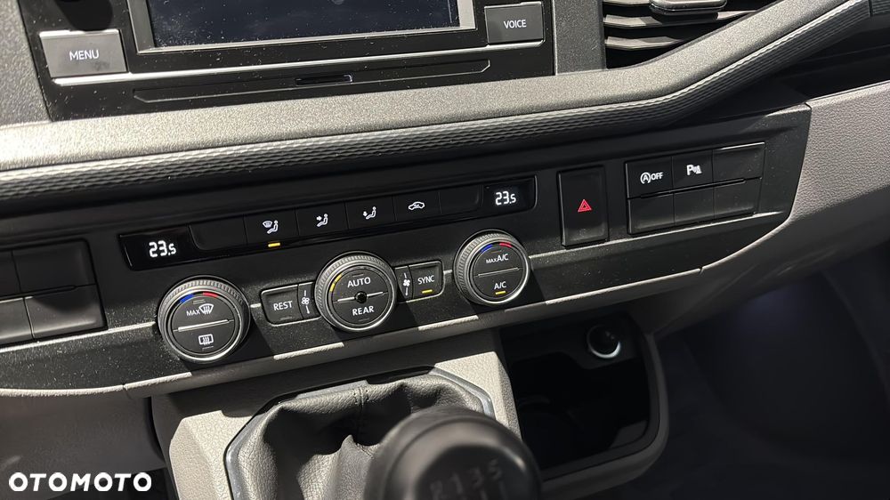 Volkswagen Caravelle 2.0 TDI L2 Trendline - 24