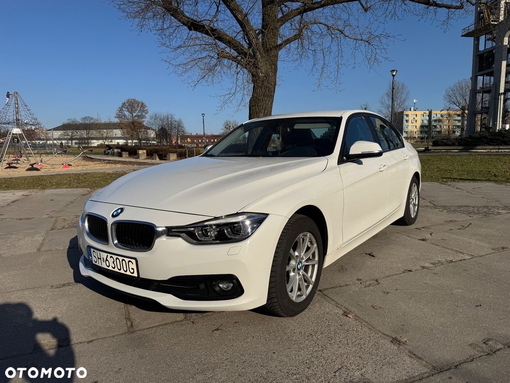 BMW Seria 3 318d - 8
