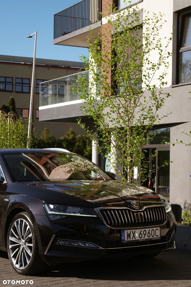 Skoda Superb 2.0 TSI L&K DSG - 11